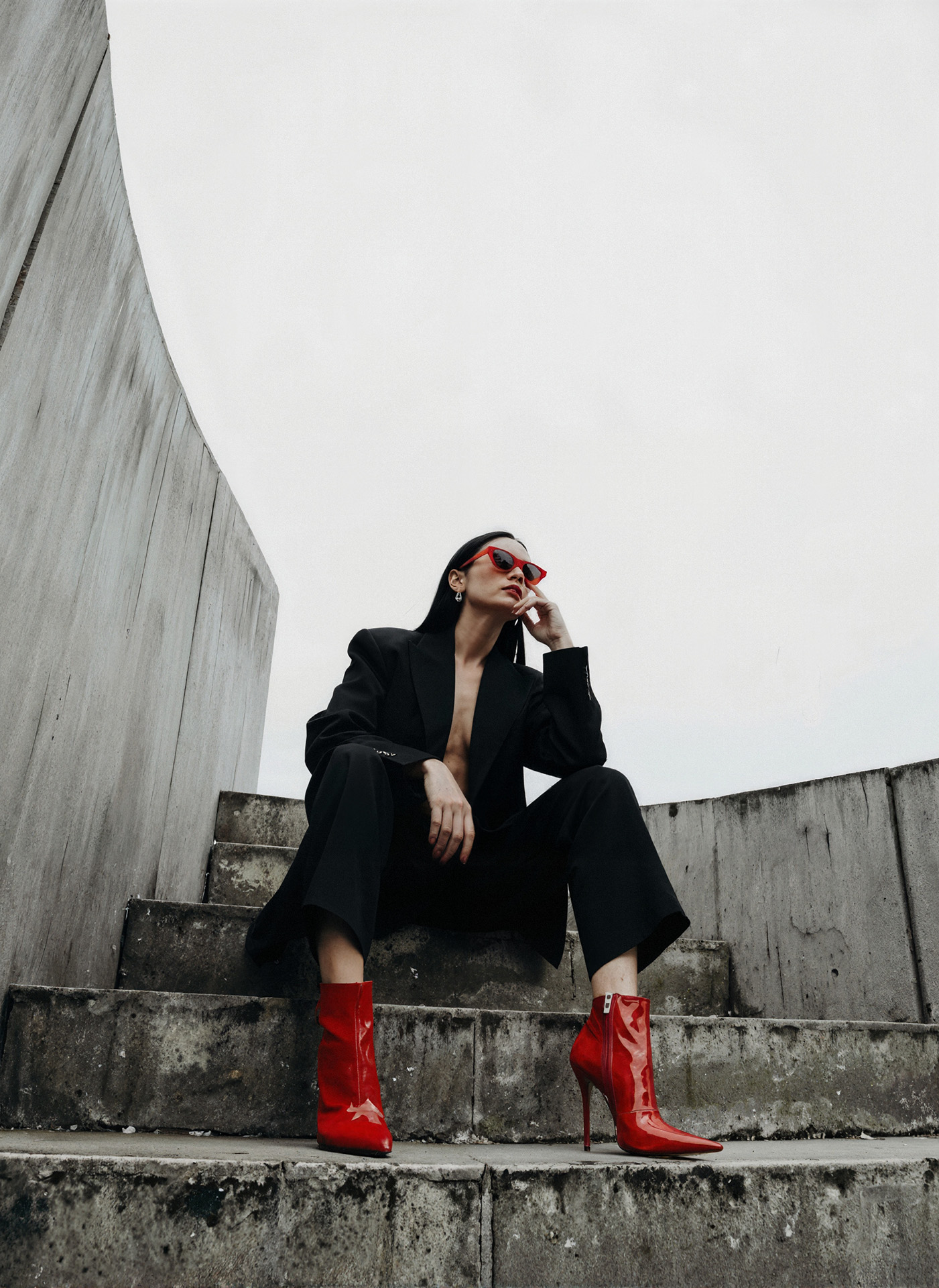 Change Pose using AI